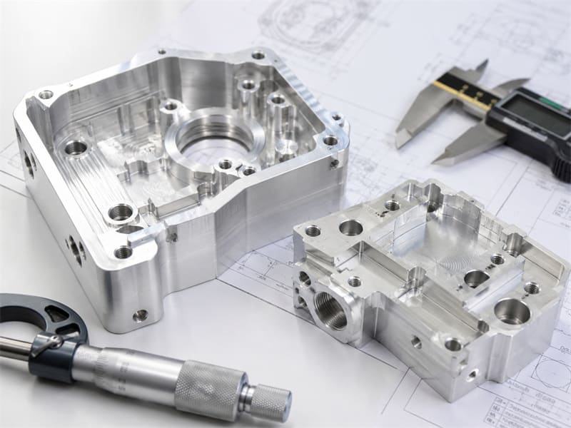 Engineering & DFM Support Before Production